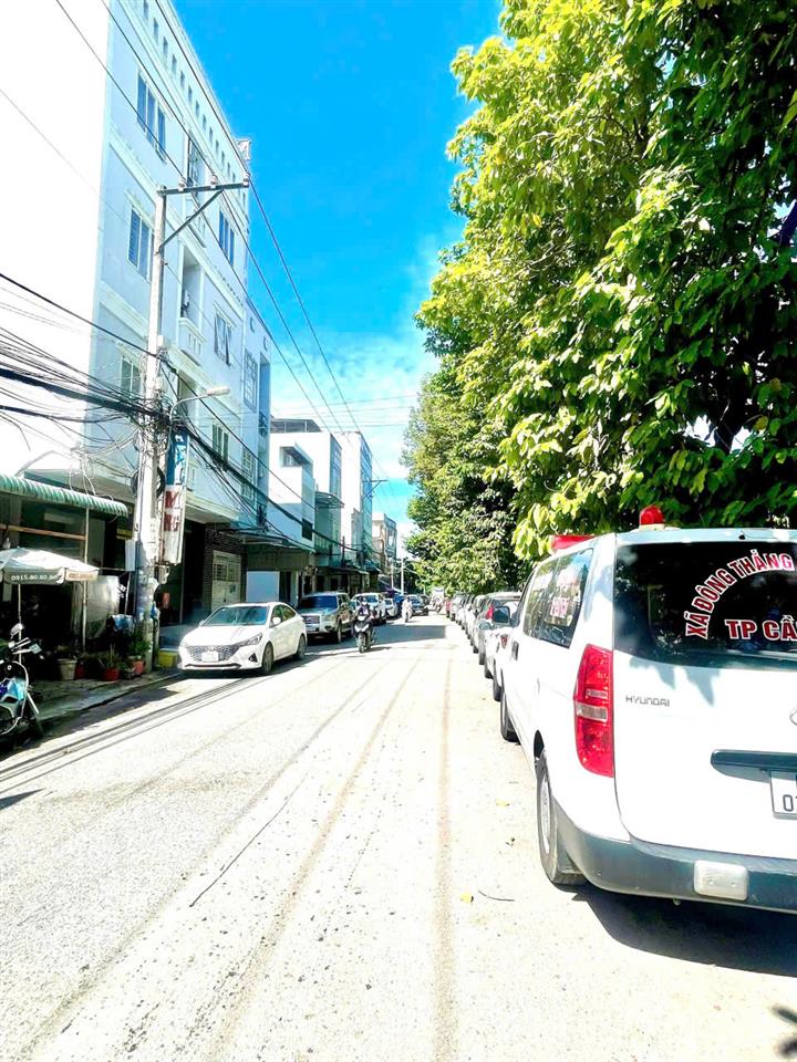 100. Cho thuê nhà mặt tiền hẻm 11 Nguyễn Văn Linh – bên hông BV Đa Khoa Trung Ương