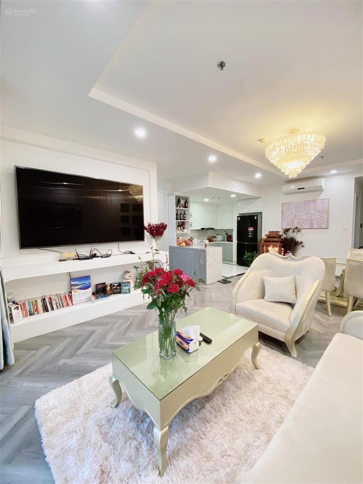 Gia đình cần bán căn 3pn 85m2 tầng trung đẹp dự án phương đông giá chào 7.5 tỷ