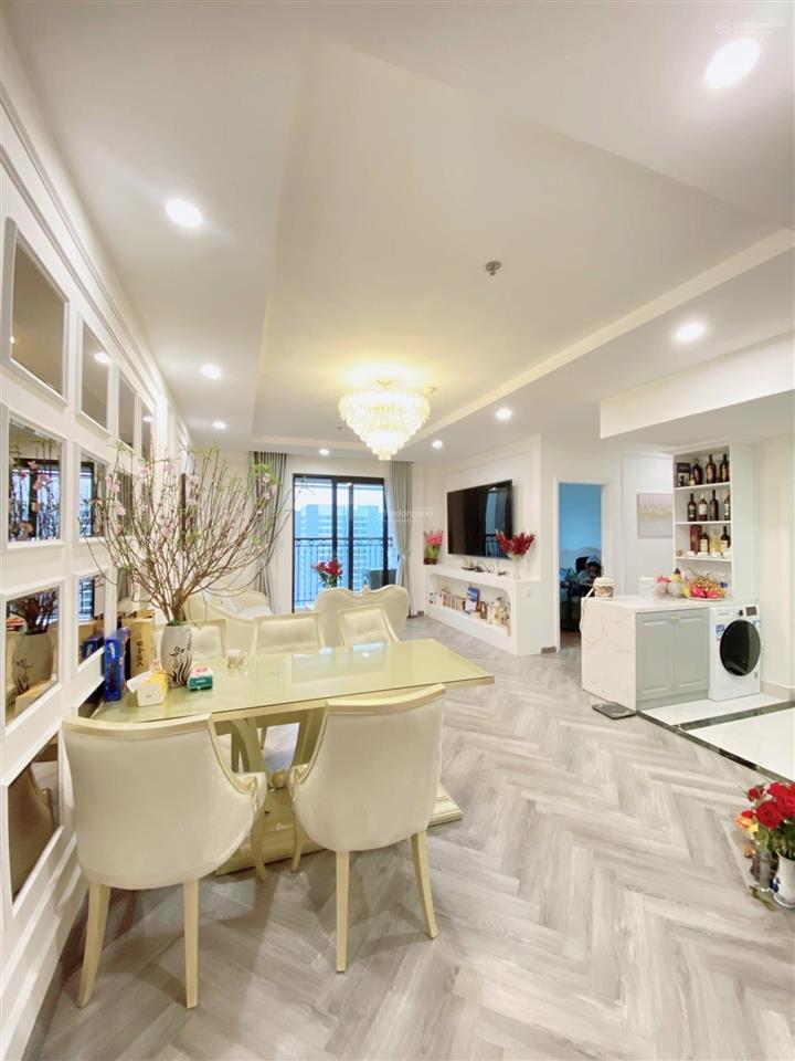 Gia đình cần bán căn 3pn 85m2 tầng trung đẹp dự án phương đông giá chào 7.5 tỷ