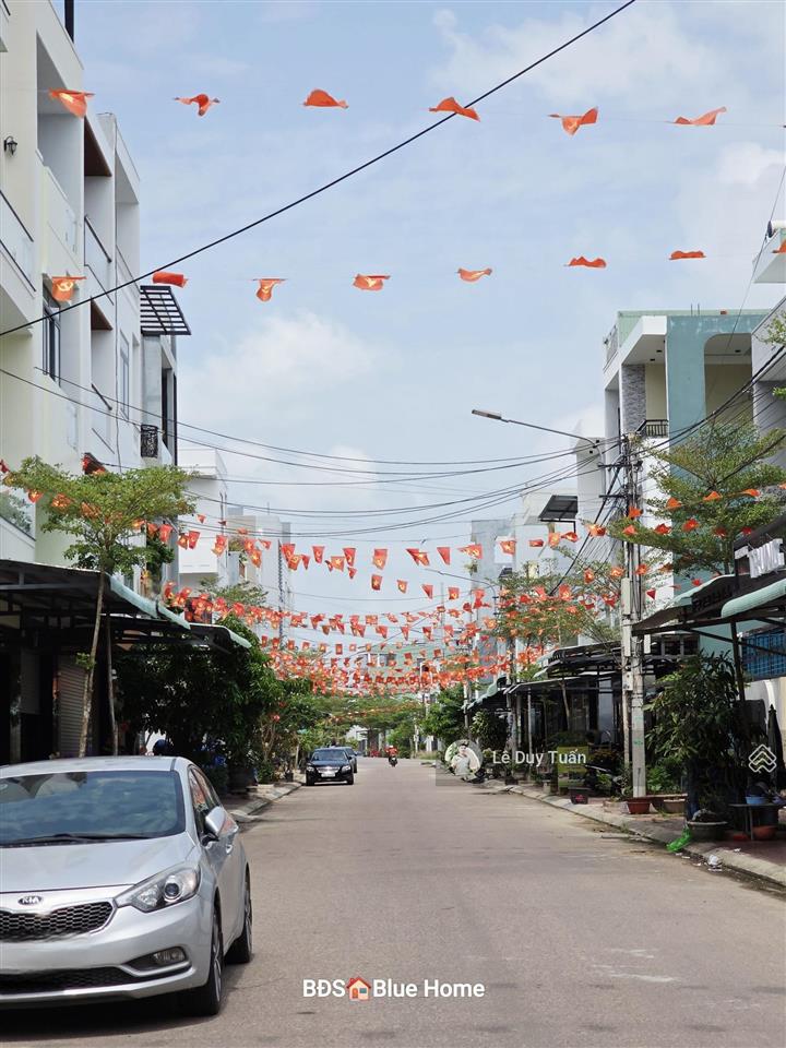 Chính chủ bán nhà mặt tiền phường quy nhơn 62m giá rẻ chỉ 3ty xyz, lộ giới rộng 14m view công viên