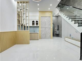 Bán nhà mới đẹp vào ở đón tết ngay(3p.ngủ)
phường ngô mây quy nhơn , 49m2 , giá 3 ty xxz
gần trường