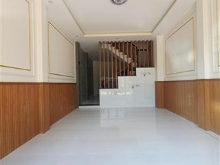 Bán nhà 3 mê mặt tiền kinh doanh lộ giới rộng 16m, p. ghềnh ráng, gần biển quy nhơn, giá 4 tỷ xxz