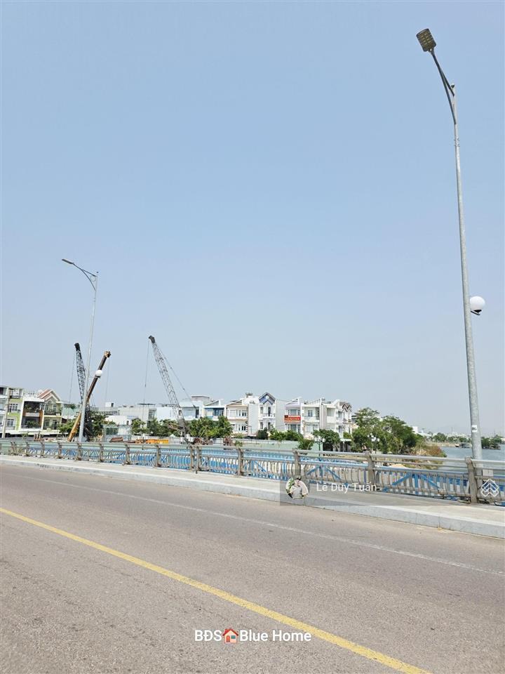 (hiếm có) bán lô liền kề đất mt kinh doanh tố hữu quy nhơn, 74m2 lộ giới 20m(vỉa 5m) giá 4 tỷ