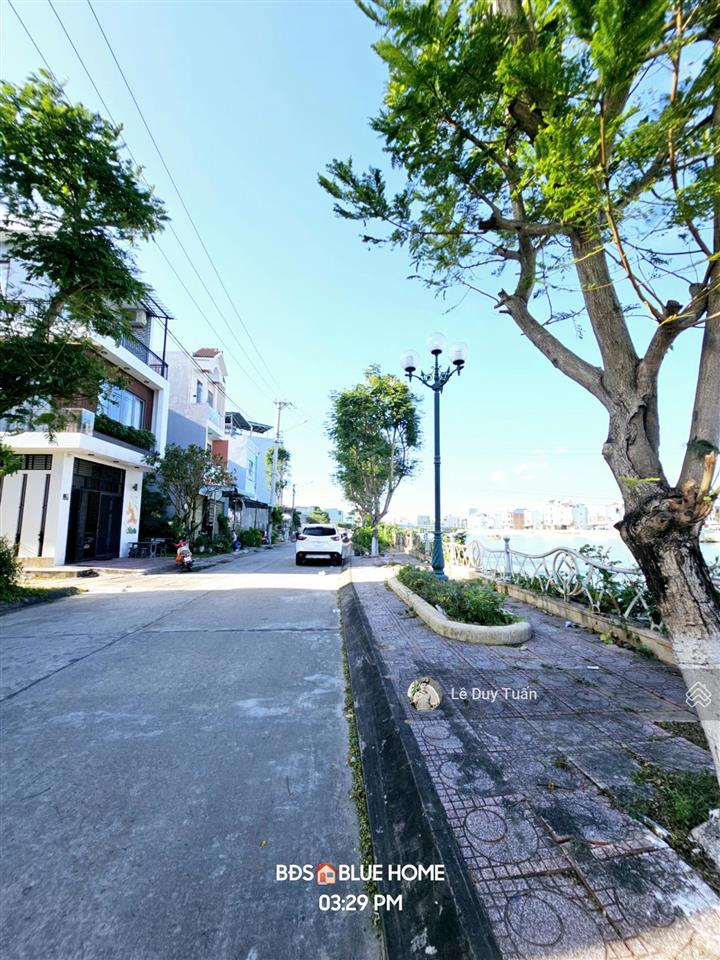(hiếm có) bán lô liền kề đất mt kinh doanh tố hữu quy nhơn, 74m2 lộ giới 20m(vỉa 5m) giá 4 tỷ