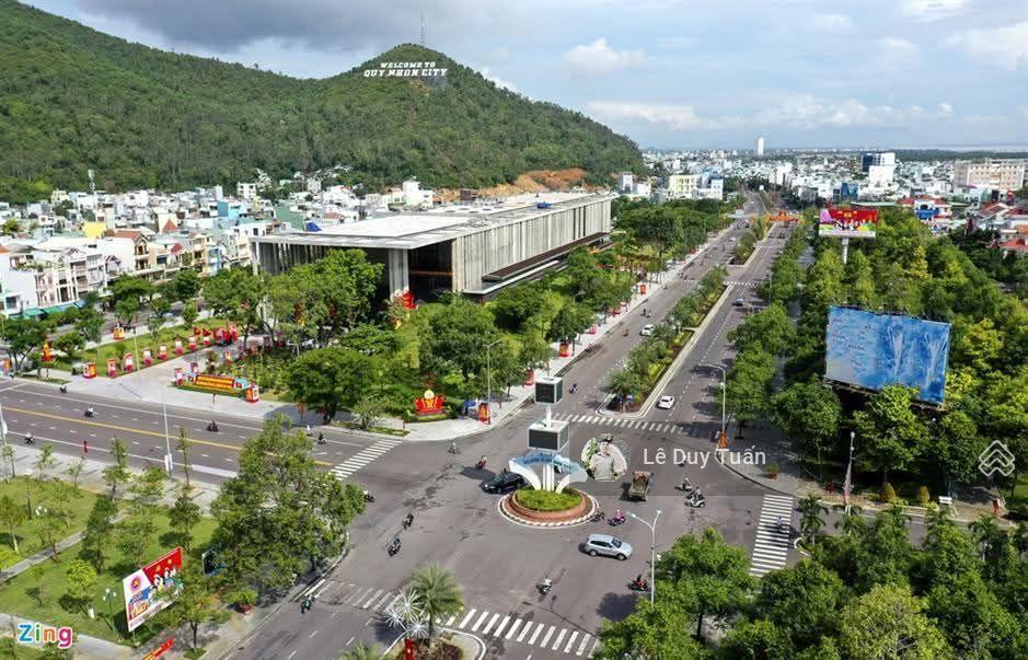 (hím ngon) bán nhà mặt tiền kinh doanh phường ngô mây quy nhơn , 68m2, ngang 6m, gần quảng trường