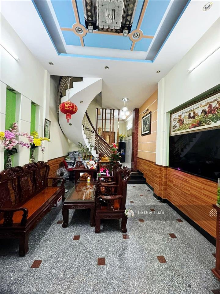 Bán nhà 3,5 mê xây ở kiên cố gần flc tower biển quy nhơn, giá chỉ 3 tê xxz, phường nguyễn văn cừ