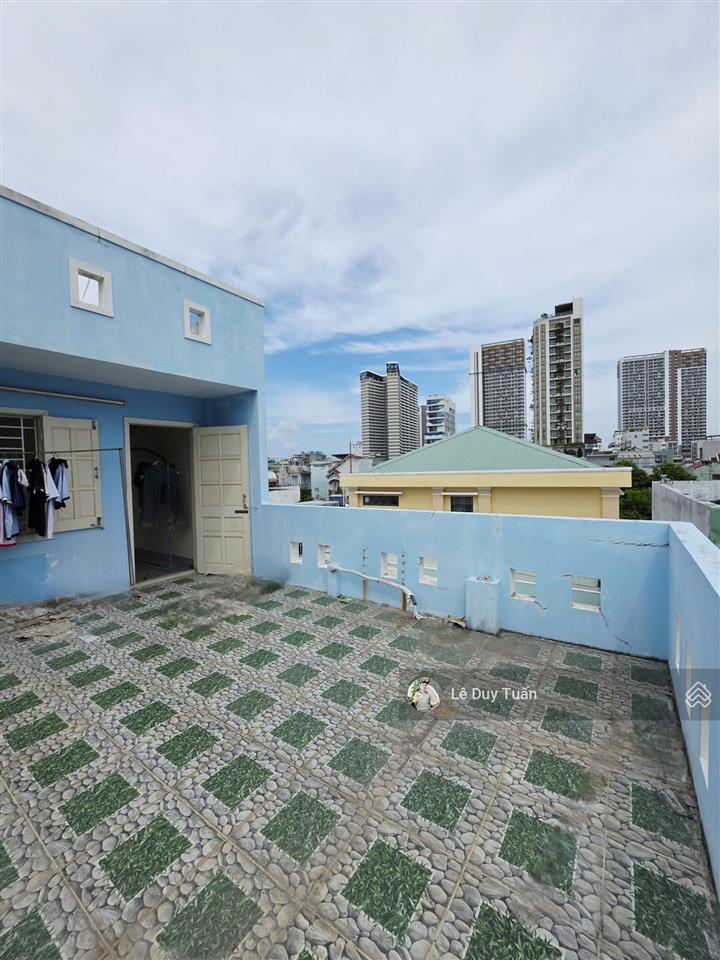 Bán nhà 3,5 mê xây ở kiên cố gần flc tower biển quy nhơn, giá chỉ 3 tê xxz, phường nguyễn văn cừ