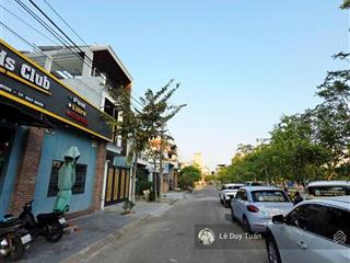 Bán nhà mặt tiền lê thanh nghị, view công viên quy nhơn 80m giá chỉ 4 tê xxz, ngang4m lộ giới 12m