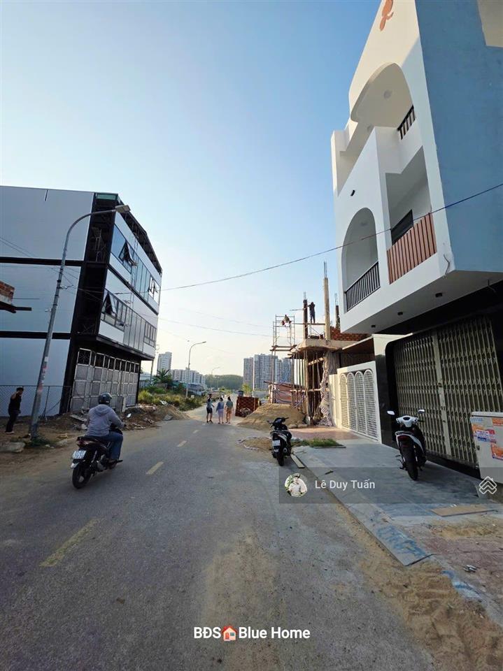 Bán nhà/đất mặt tiền khu qhdc gara quyền quy nhơn nam, 100m ngang5m lộ giới 13m giá 4 tê