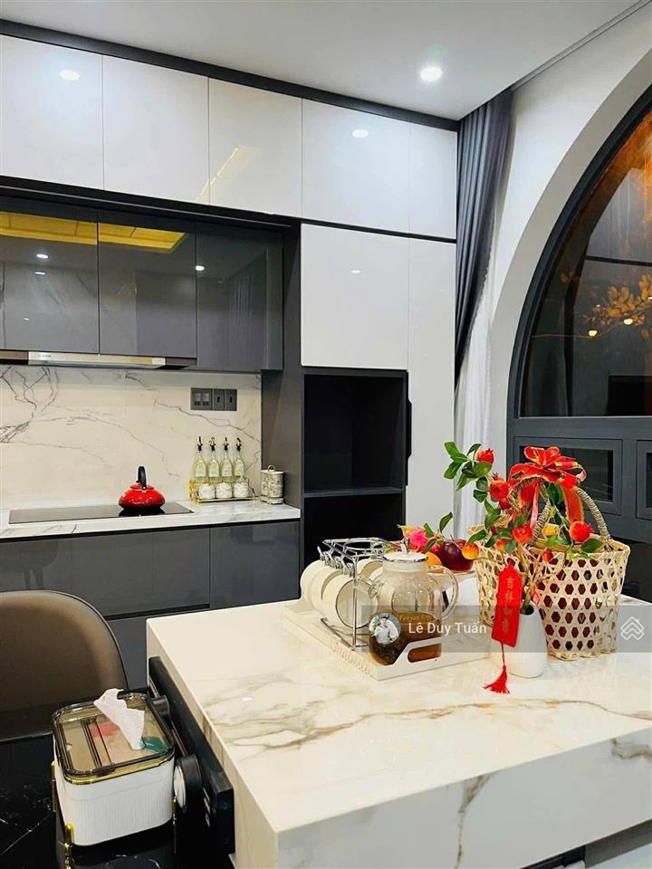(hiếm có 1 căn) bán nhà 5 mê 2 mặt tiền view hồ sinh thái phường quy nhơn, 90m2 giá 15 tỷ