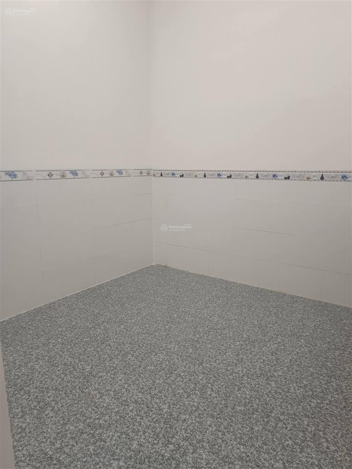 Bán nhà giá rẻ gần chợ tương bình hiệp. tp thủ dầu một cũ. nay là chánh hiệp, tp hcm. 5,2x14m.