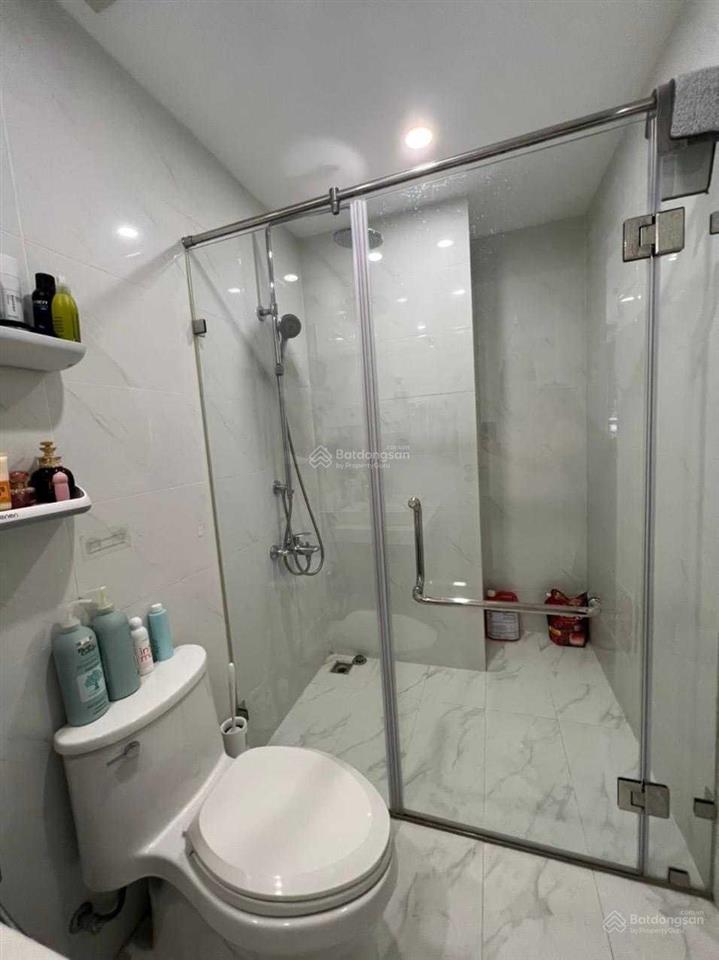 Chính chủ bán gấp căn hộ 3 ngủ 103m2 sẵn sổ tầng 15, giá 10.6 tỷ hướng mát tại imperia sky garden