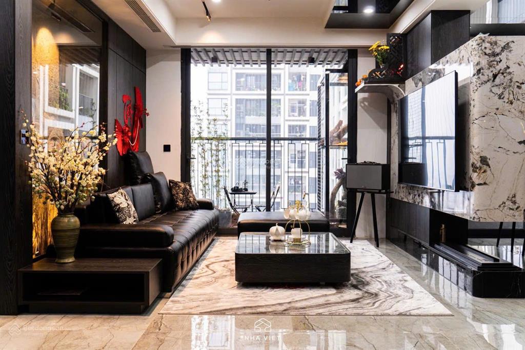 Cần bán nhanh căn hộ 3 ngủ, 98m2, nội thất như hình  có slot ô tô  giá 14.5 tỷ chủ nhà thiện chí