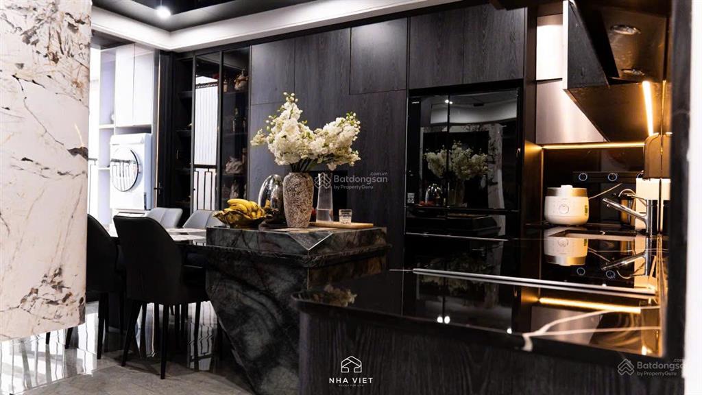 Cần bán nhanh căn hộ 3 ngủ, 98m2, nội thất như hình  có slot ô tô  giá 14.5 tỷ chủ nhà thiện chí