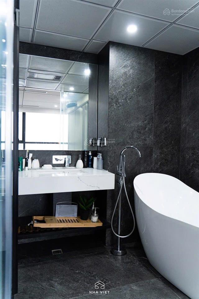 Cần bán nhanh căn hộ 3 ngủ, 98m2, nội thất như hình  có slot ô tô  giá 14.5 tỷ chủ nhà thiện chí