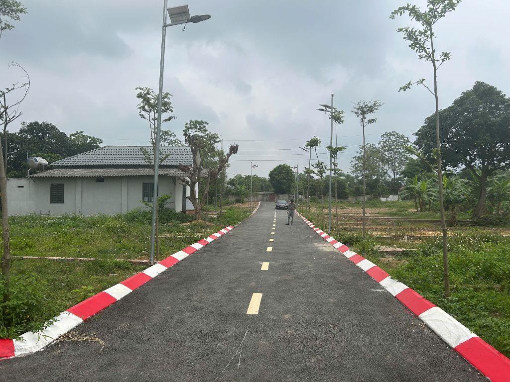 Lô đất 2 mặt tiền Hòa Lạc 81m2 gần QL21, khu CNC giá 3 tỷ rưỡi