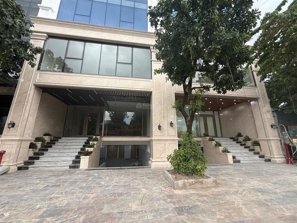 Bán toà mặt phố đức diễn 152m2, 7 tầng, mt 8m, vỉa hè, ôtô tránh kinh doanh, thuê 130 triệu/tháng