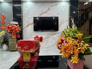 Bán nhà tân bình hẻm 8m ngay mt đường lạc long quân 3 tầng 50m2 chỉ 8.8 tỷ