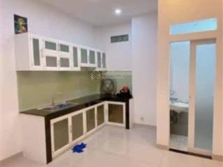 Quận 11 chủ gấp bán nhà 3 tầng chỉ 4.45 tỷ tl hẻm lạc long quân 30m2 ở ngay,  0907 082 ***