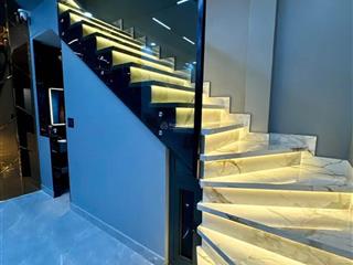 Nhà đẹp ở ngay hxh lạc long quân tân bình 3 tầng 50m2 chỉ 8.4 tỷ,  0907 082 ***