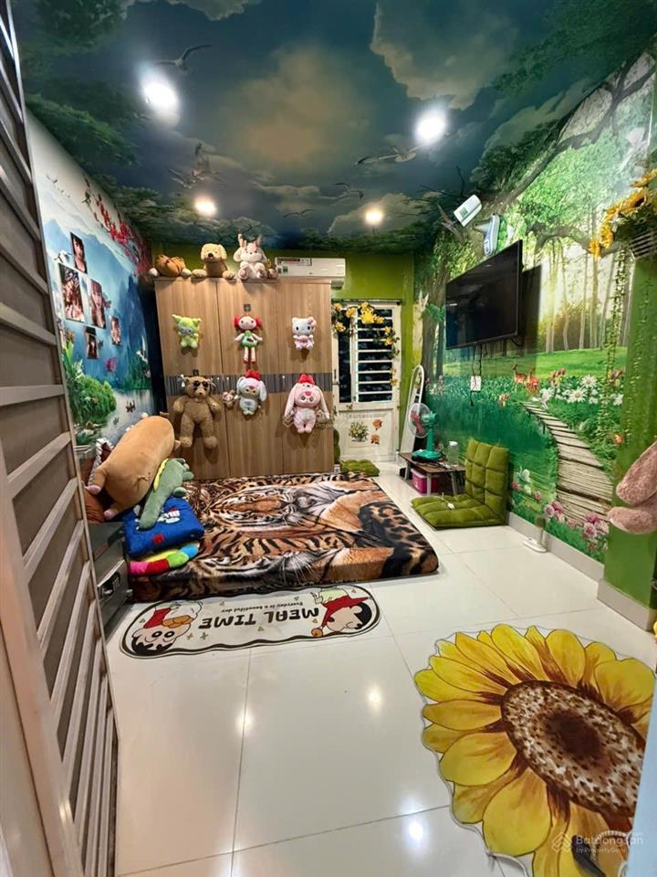 Tôi bán nhà tân bình 3 tầng chỉ 3.15 tỷ hẻm thông gần mt hồng lạc,  0907 082 ***