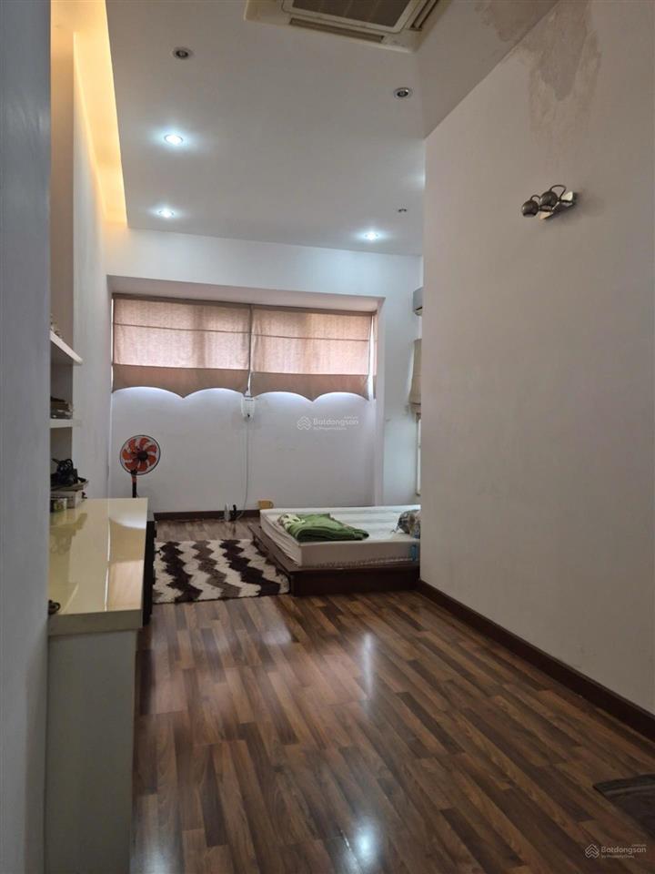 Gần chợ tân bình hxh đường hồng lạc 5 tầng 65m2 chỉ 9.8 tỷ,  0907 082 ***