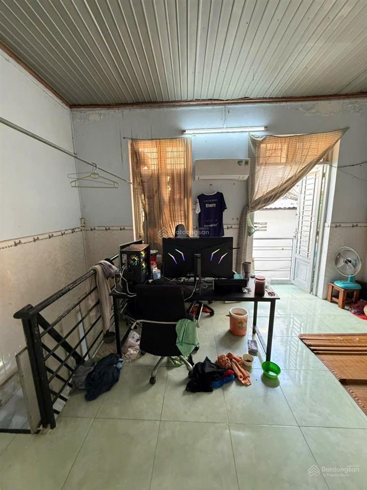Bán nhà tân phú đường cách mạng 2 tầng 27m chỉ 3,45 tỷ,  0907 082 ***