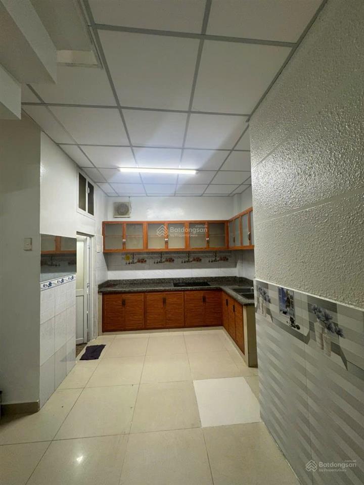 Bán nhà tân phú hẻm đường âu cơ 35m2 chỉ 3,2 tỷ 2 tầng ở ngay