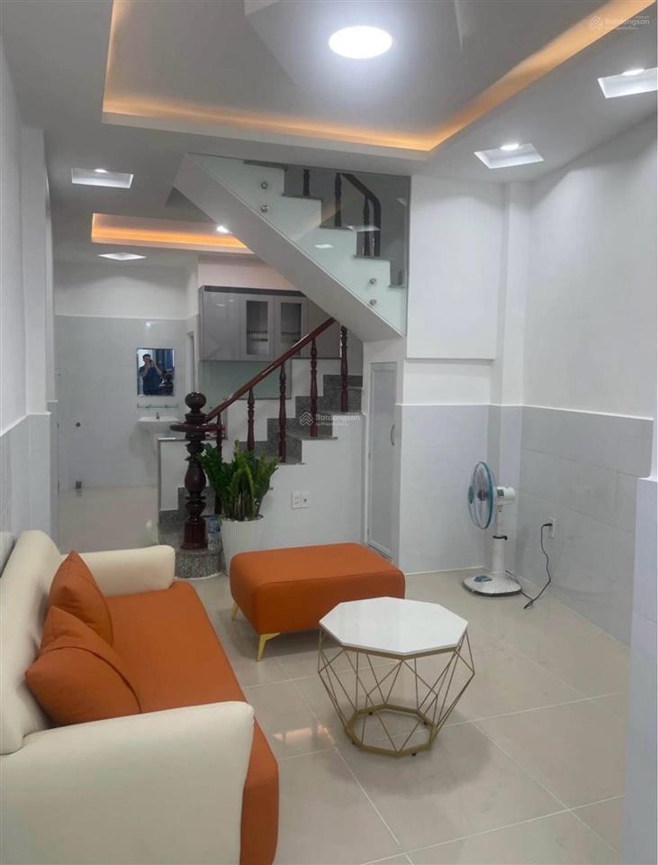 Tân bình hxh chủ gấp bán  giá mới 3.78 tỷ 40m2 nhà mới 2 tầng