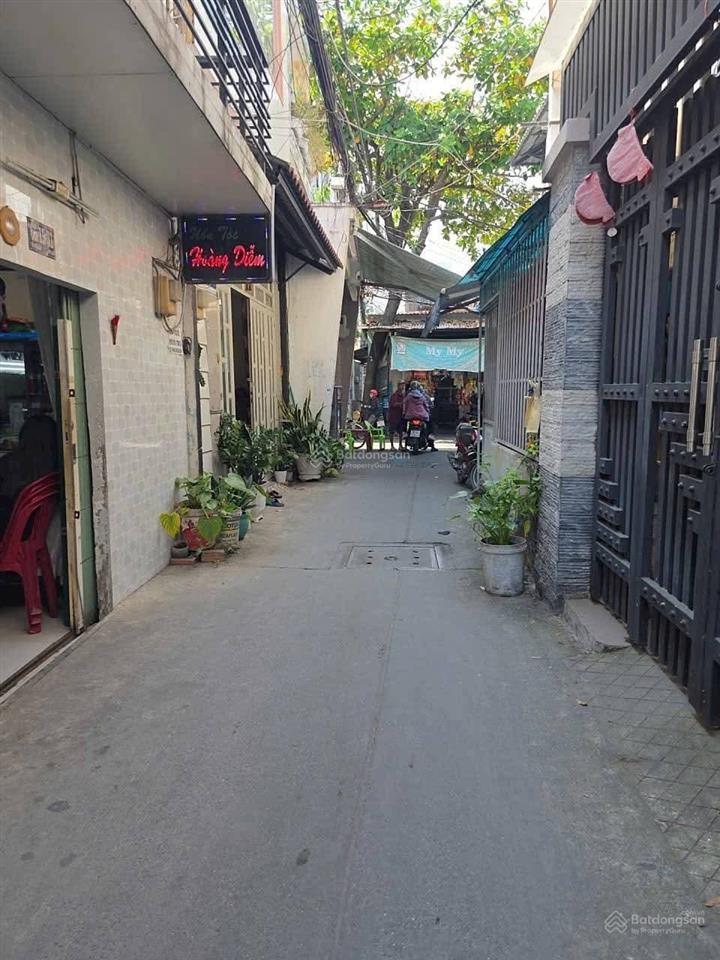 Bán nhà 3 tầng hẻm xe hơi trần văn quang tân bình chỉ 3,55 tỷ