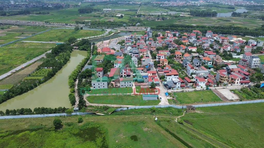 Bán nhanh 74m đất đấu giá x4 thôn đồng, phúc thịnh nhỉnh 7 tỷ