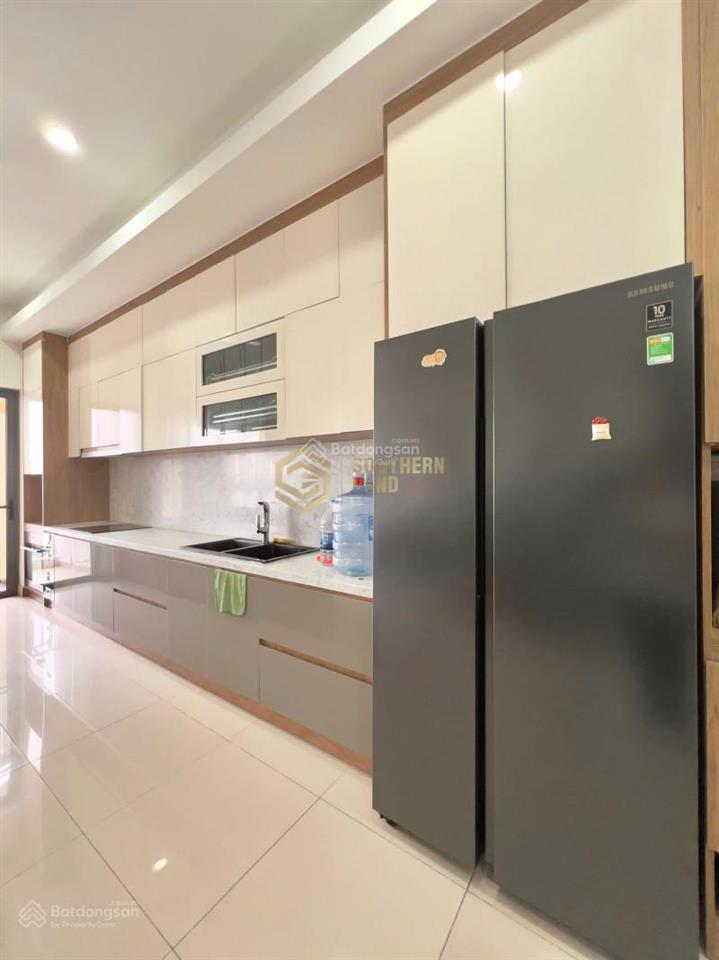 Hàng hiếm  bán nhanh 109m²  tháp trung tâm chỉ 9,5 tỷ all in