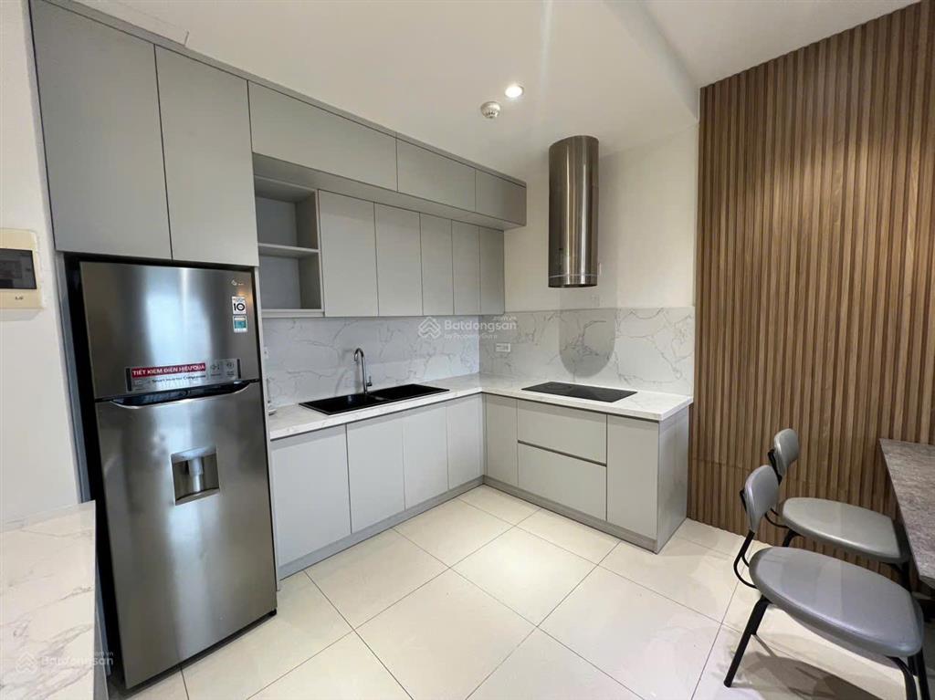 Bán 2pn full nội thất view sông sẵn sổ công chứng nhận nhà ngay