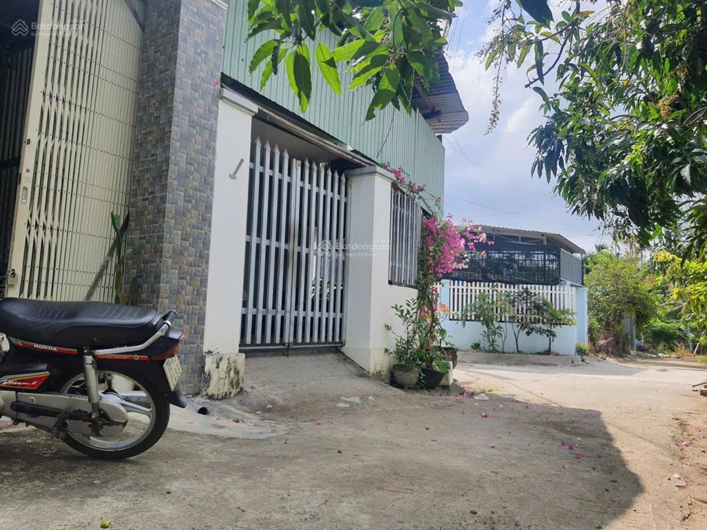 Chính chủ bán nhà riêng 2 tầng, 150m2 full thổ cư, tại khu tđc như xuân 2. giá 2,7t (có bớt lộc)