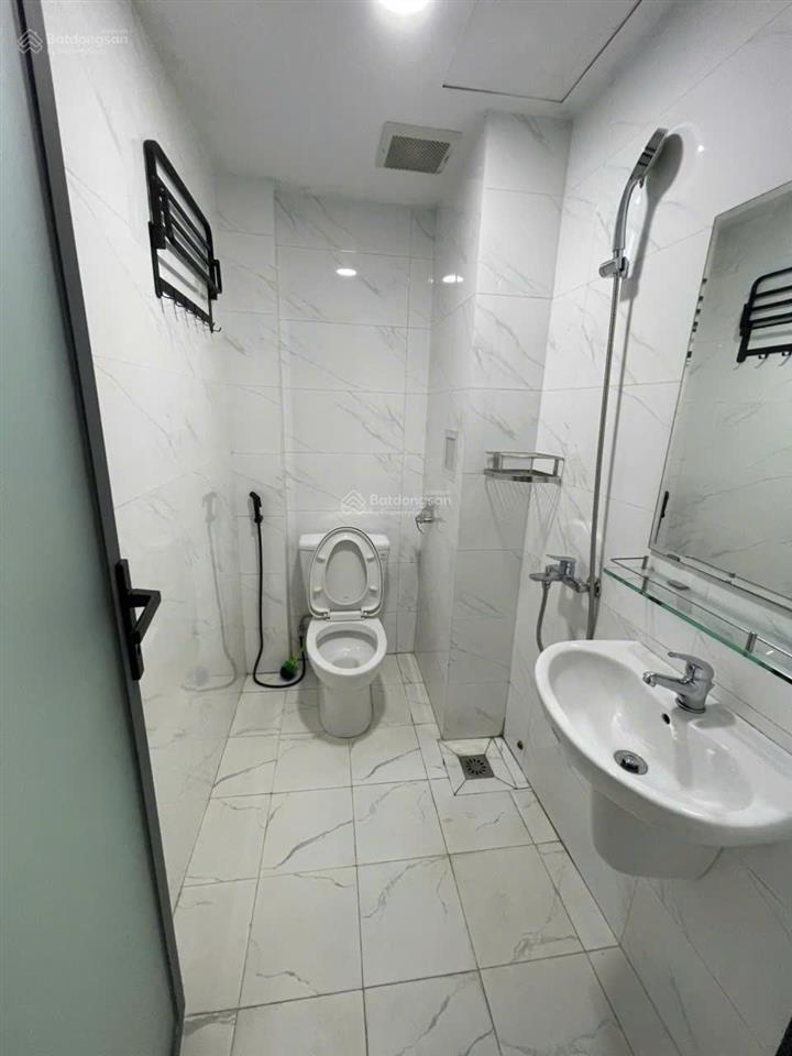 Bán căn hộ dịch vụ thu 70 triệu/tháng tại lê văn duyệt, giá tốt 18,8 tỷ, 80m2, 11pn, 11wc