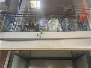 Nhà 2 tầng gần chợ cồn, siêu thị go  33m2