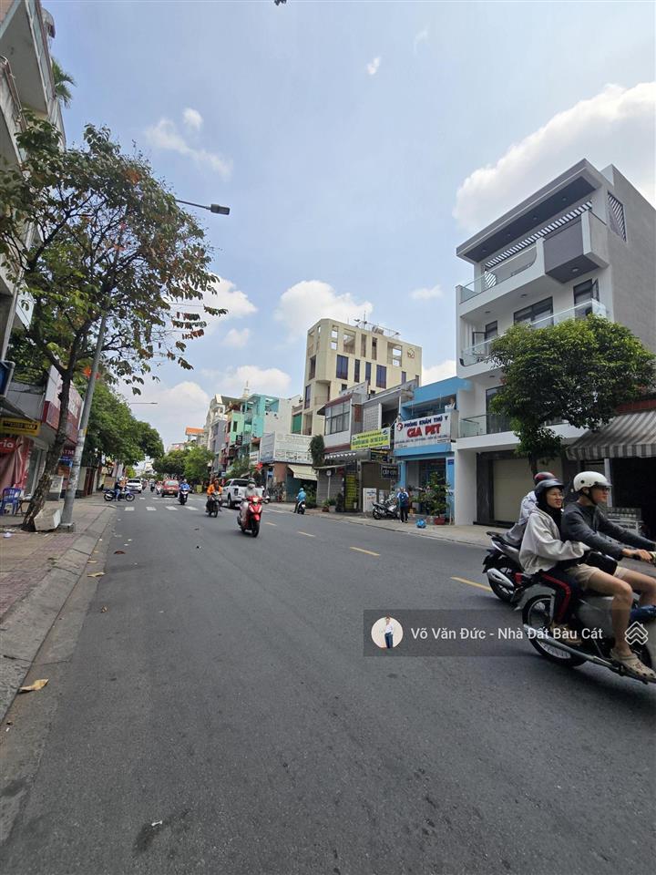 Siêu phẩm cặp đôi 8x19, 1 lầu mặt tiền kinh doanh cực sung đường độc lập  tân phú. giá rẻ 29 tỷ