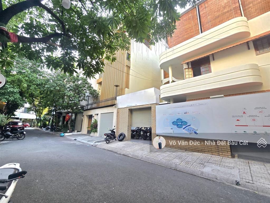 Bán nhà mtnb bàu cát  tân bình. dt 12x15  kết cấu 2 lầu  vị trí đẹp  khu vip dân trí cao