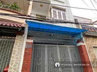 Bán nhà hẻm 4m ba vân  p14  tân bình. dt 4x12  đúc 3 lầu  khu vip bàu cát  đi bộ ra ga metro