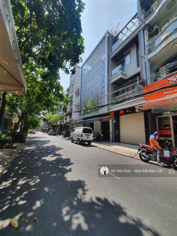 Bán nhà mặt tiền bàu cát 7, phường 14, tân bình. dt 4x18, đúc 3 lầu, giá tốt kv nhỉnh 14 tỷ