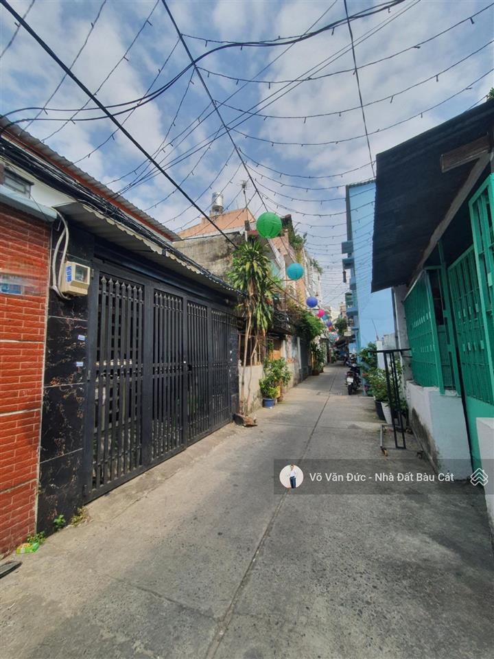 Bán nhà hẻm trường chinh  p14  tân bình. dt 4x22  đúc 1 lầu  giá rẻ nhỉnh 8 tỷ