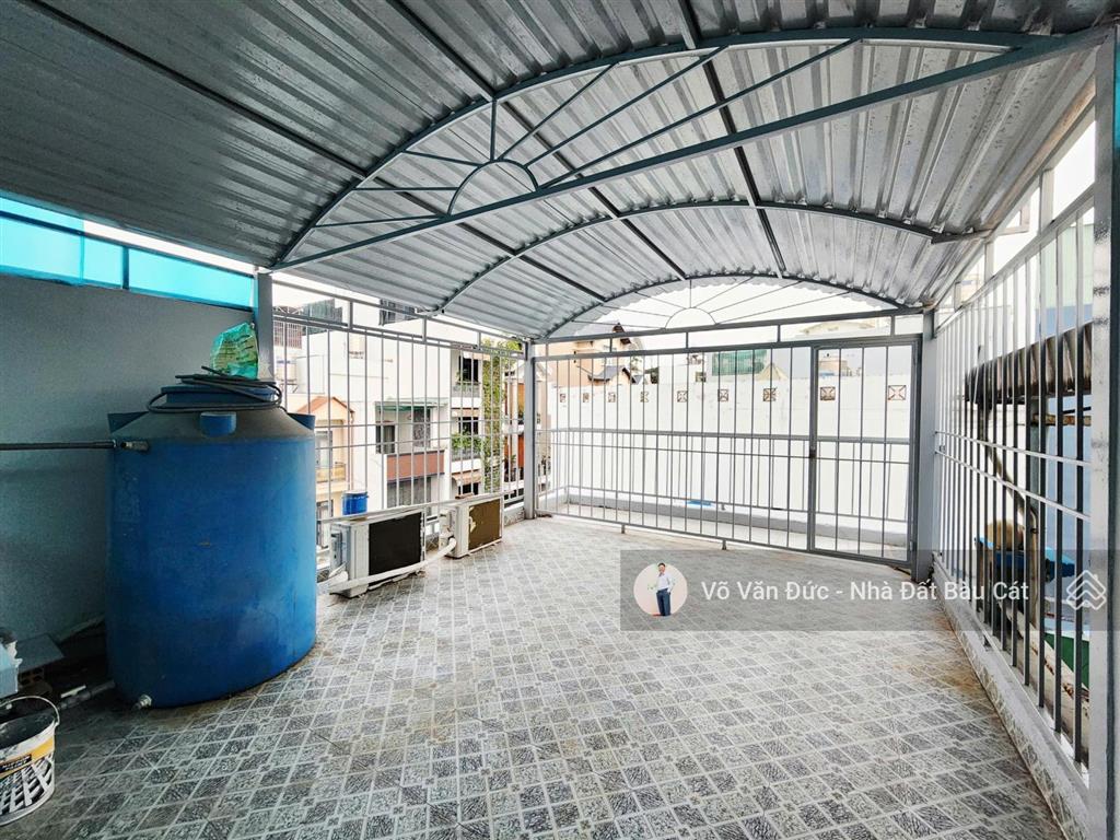 Bán nhà hẻm xe hơi 6m đường vườn lài, tân phú. đúc 2 lầu, nhà mới đẹp vào ở ngay