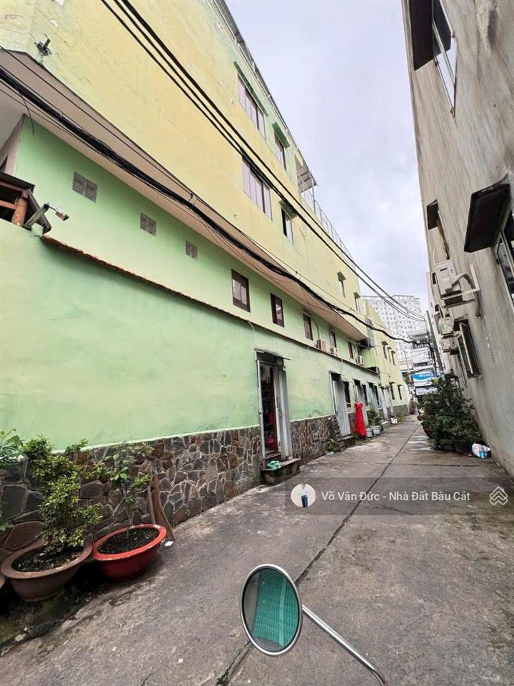 Bán siêu phẩm góc 2 mặt hẻm 8m trịnh đình trọng  tân phú. dt 4.1x13m  đúc 4 tấm  giá chỉ 7.5 tỷ