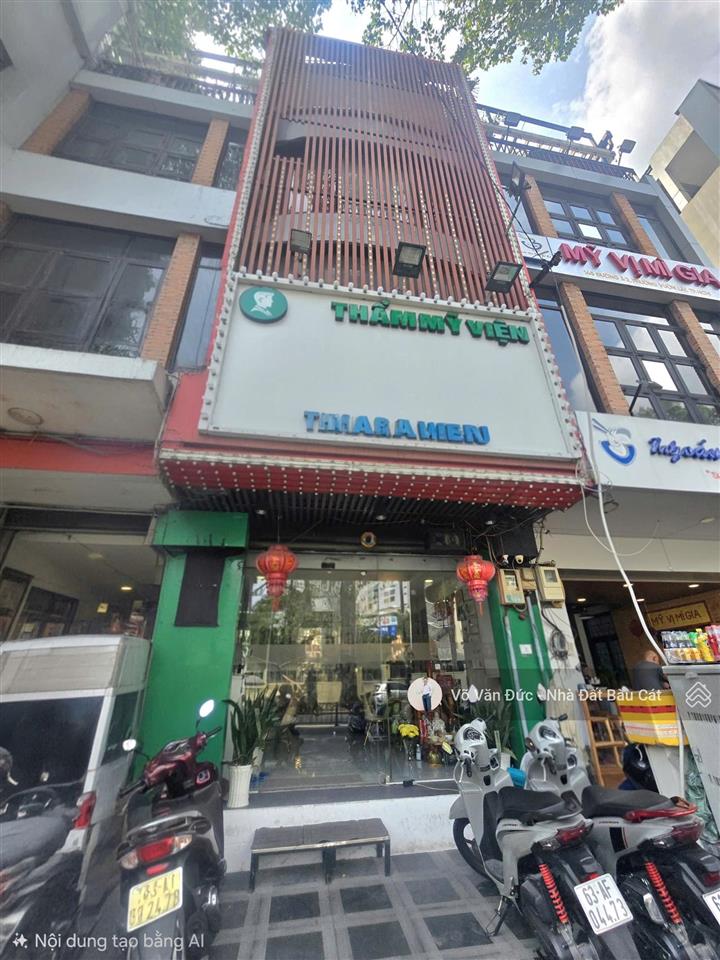 Cho thuê nhà mặt tiền số 143 đường 3 tháng 2, p11, quận 10. dt 4x28, đúc 3 lầu