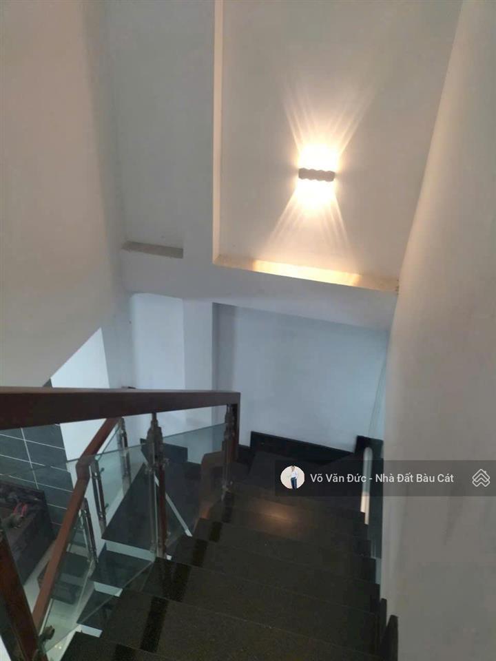 Bán nhà 2 mặt hẻm gì dầu,tân phú.dt 4x13. đúc 1 lầu mới ở ngay. giá rẻ nhỉnh 5 tỷ