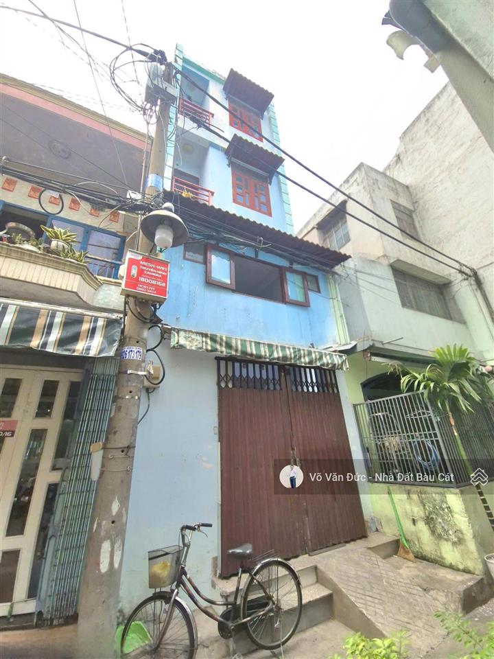 Chỉ nhỉnh 4 tỷ bán nhà đúc 4 lầu hẻm âu cơ, tân phú