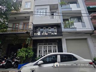 12.5 tỷ  rẻ nhất kv chỉ 1 căn duy nhất. bán nhà mtnb bàu cát 2  dt 4x13.5m  5 tầng