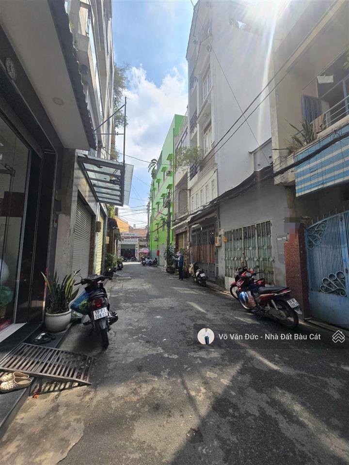 Bán nhà hxh phạm phú thứ, p11, tân bình. dt 4.1x15.5m. nhà 1 lầu, giá mềm chỉ 9,4 tỷ