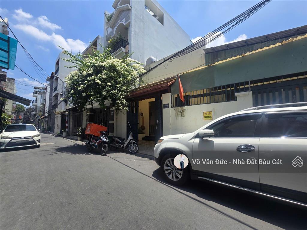 Siêu phẩm góc 2 mặt hẻm 8m đường nguyễn hữu tiến  tân phú. dt 10x16m  giá cực tốt