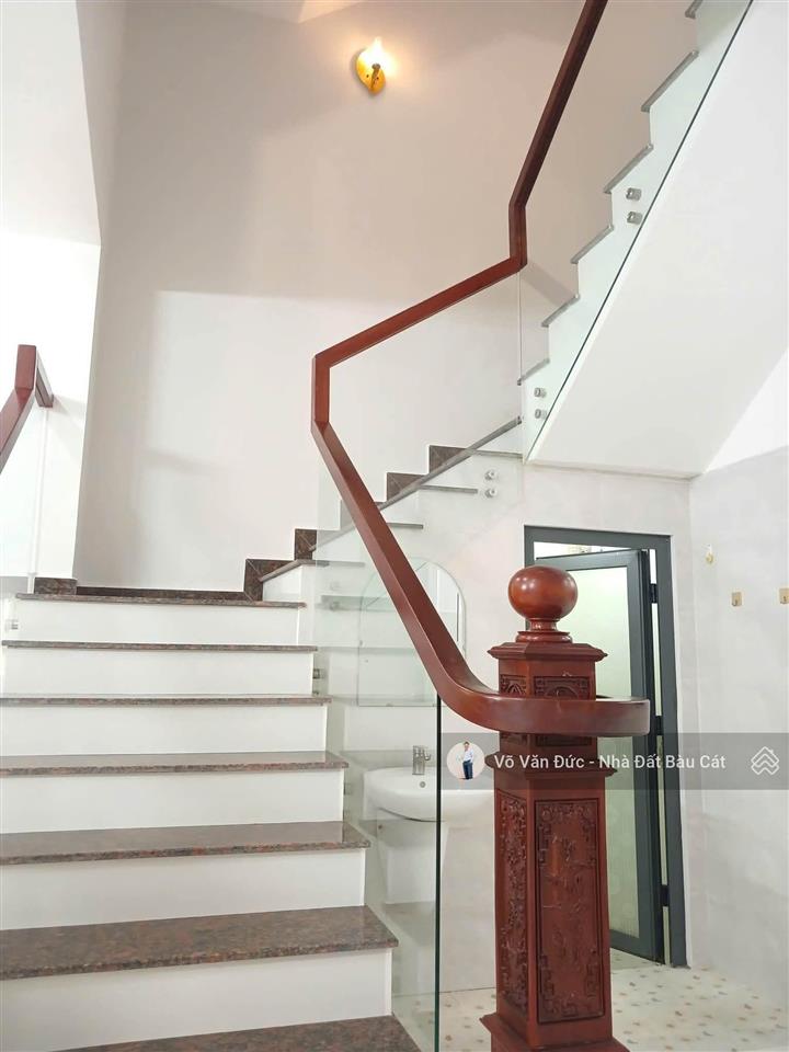 Chỉ nhỉnh 7 tỷ bán nhà gò dầu, tân phú. dt 5x17  đúc 3 lầu, 4pn, 6wc. nhà mới ở ngay